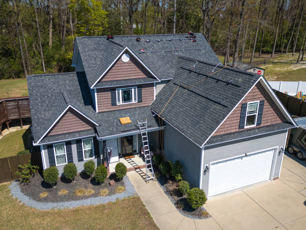 Best Chimney Flashing Repair  in Edgewood, WA